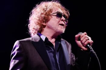 Mick Hucknall Net Worth, Songs, Wife & Children